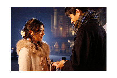 東出昌大が木村文乃に熱烈プロポーズ!?　東京駅ロケの模様をキャッチ！ 画像