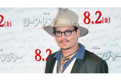 ジョニー・デップ、カッコいい男になる秘訣は「カッコ悪く生きること」 画像