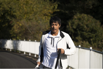 阿部寛、走って走って走りまくる！『俺ではない炎上』場面写真 画像