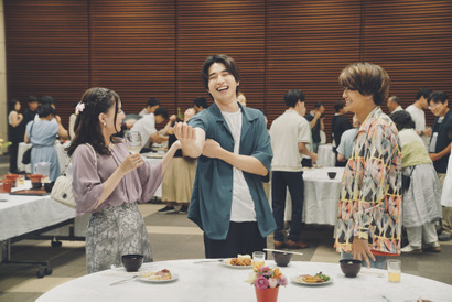 中沢元紀“親友”の存在、芳根京子＆高橋海人“ふたり”で経験する初恋の行方は…『君の顔では泣けない』 画像