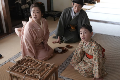 「めちゃくちゃ和みます」「かわいくてなかよしな2人」福地美晴＆小日向文世のオフショットに視聴者ほっこり「ばけばけ」 画像