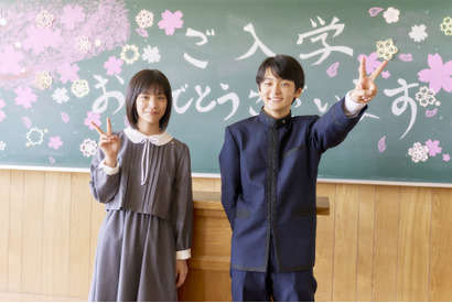 當真あみ＆齋藤潤、杉野遥亮＆中条あやみら『ストロベリームーン 余命半年の恋』オフショット！ 黒島結菜も参加 画像