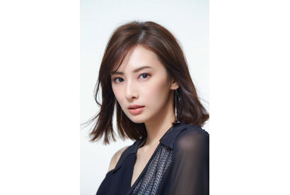 「皆さん笑顔が素敵」北川景子が「ばけばけ」オフショット公開 「後ろ後ろ！」“落武者”岡部たかしにも注目集まる 画像