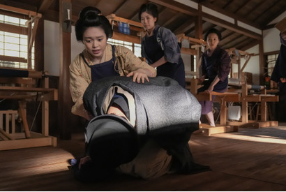 「ばけばけ」第12回あらすじ・場面写真　銀二郎への跡取り教育が過熱していたなか、傳が倒れてしまう…10月14日放送 画像