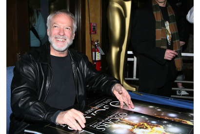 『スター・ウォーズ』『インディ・ジョーンズ』などのポスターを手掛けたドリュー・ストルーザンが死去 78歳 画像