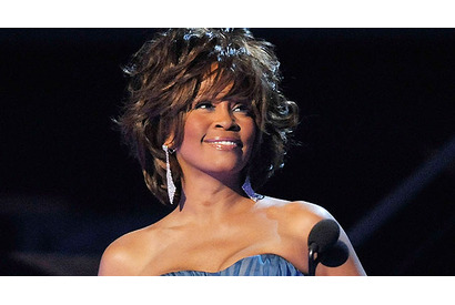 故ホイットニー・ヒューストン、ついに墓石が建てられる 画像