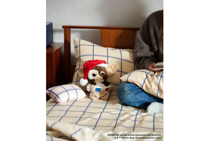 3Dメガネにサンタ帽子！ギフトにおすすめ「ギズモ」のぬいぐるみが登場『GREMLINS』コラボアイテムが10月24日より予約開始 画像