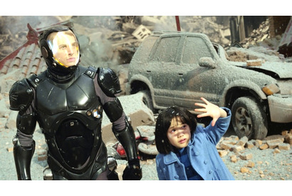 三池監督「観ない奴はKAIJUのエサ！」…『パシフィック・リム』に熱烈コメント 画像