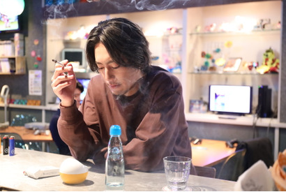 「色気が半端ない」“キング”間宮祥太朗の雰囲気が毎週話題に「良いこと悪いこと」 画像