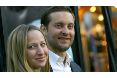 トビー・マグワイア、ハワイで挙式 画像