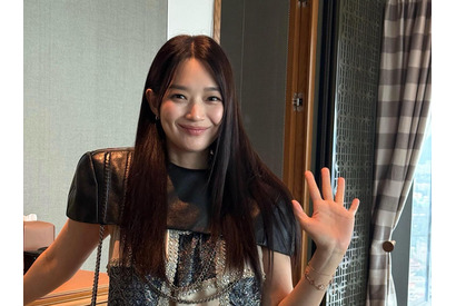 キム・ウビンも惚れ直す…シン・ミナ、抜群のスタイルと美貌で魅せた！【PHOTO】 画像