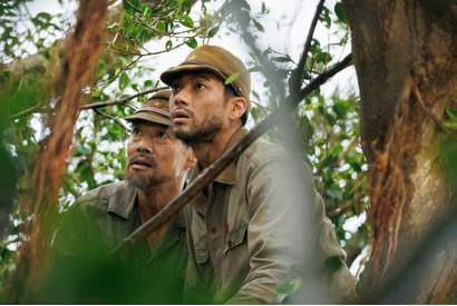 堤真一＆山田裕貴、終戦を知らずに生き抜いた2年間描く『木の上の軍隊』Blu-ray＆DVDリリース 画像