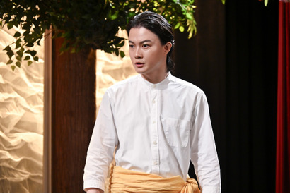 「徹底的にやり合って」「楽しみ」神木隆之介“蓬莱”のまさかの役割判明に期待の声上がる…「もしもこの世が舞台なら、楽屋はどこにあるのだろう」10話 画像