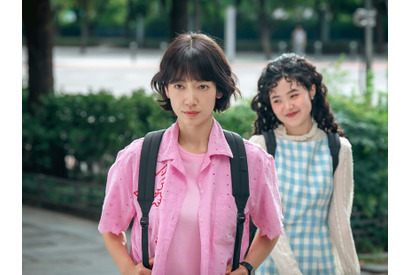『テプン商事』の余韻を継ぐ“世紀末ドラマ”誕生！Netflix配信『Missホンは潜入調査中』 画像