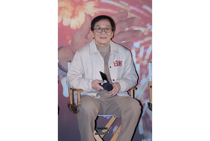 71歳のジャッキー・チェン、死去後にリリースする「別れの歌」を録音したと明かす 画像