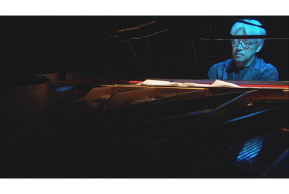 中学生以下は900円に　坂本龍一のトリオ公演映画『Trio Tour 2012』予告映像＆新場面カット解禁 画像