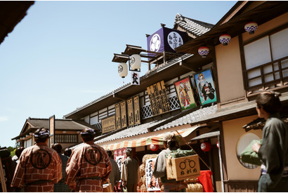 “ひとつの国”として構想『木挽町のあだ討ち』江戸の芝居小屋を再現した舞台美術に注目 画像