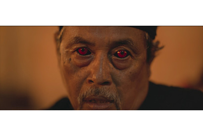 縄を引く老婆と赤い目の老人…恐怖の様相捉える『サトウキビは知っている』本編映像 画像