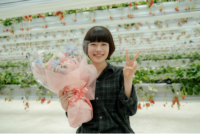 杉咲花「素敵なラストシーンでクランクアップ」 「冬のさ春のね」涙と笑顔で撮影終了 画像