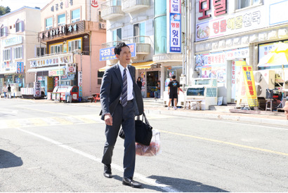 “監督”松重豊の姿も『劇映画 孤独のグルメ』韓国ロケメイキング公開 画像