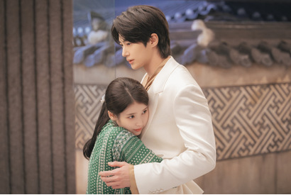 IU＆ビョン・ウソク「21世紀の大君夫人」甘さと緊迫感が混ざり合うハイライト映像公開 画像