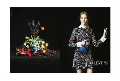 「ヴァレンティノ」、静物画風・秋冬ビジュアルを公開 画像