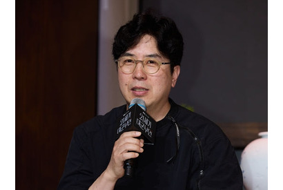 『21世紀の大君夫人』監督、インタビュー中に“涙ながらの謝罪”「すべて私の責任。無知だった…」 画像