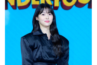 『ワンダーフールズ』女優チョン・イソ、爽やかな清純ルックからシックまで“変幻自在”の美しさで魅了【PHOTO】 画像