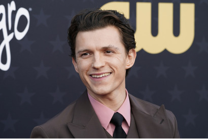 トム・ホランド、導かれる側から導く側へ「次のスパイダーマンのメンターになりたい」 画像