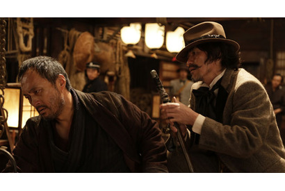 【ご招待】キャスト登壇！『許されざる者』シネマカフェ独占女性限定試写会に25組50名様 画像