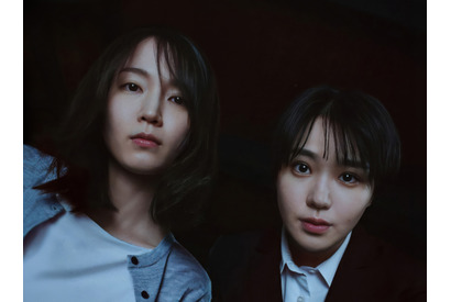 「共に戦っている」「心の中にずっといて」吉岡里帆＆奈緒、心で繋がる絆明かす『シャドウワーク』インタビュー映像 画像