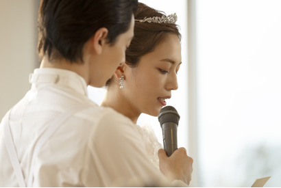 川口春奈「とても幸せです」ウエディングドレスで力強いスピーチ！結婚式本編映像『ママがもうこの世界にいなくても　私の命の日記』 画像