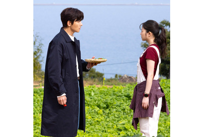 小さな島で最悪の出会い！？チ・チャンウク＆今田美桜主演「メリーベリーラブ」明日放送 画像