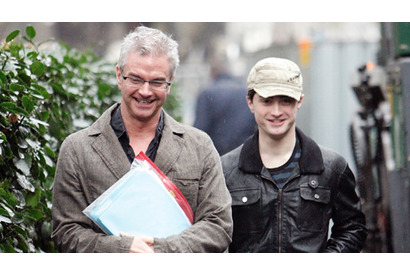 ダニエル・ラドクリフ、年上女性とのデート現場を撮られる 画像