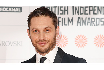 トム・ハーディ、飲酒や薬物依存症に戻って人生が台無しになることを恐れる 画像