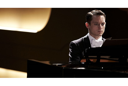 【予告編】イライジャ・ウッド、演奏ミスしたら殺される!?…『グランドピアノ ～狙われた黒鍵～』 画像