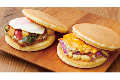 東京駅限定！ 新感覚のワンハンドフード「パンケーキサンドイッチ」とは？ 画像