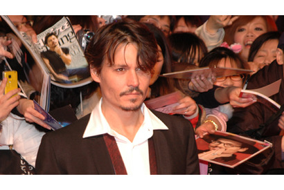 ジョニー・デップ＆ティム・バートン監督来日！　レッドカーペットで2,500人熱狂 画像