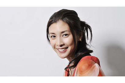 “探偵”にはちょっと足りない（？）竹内結子『チーム・バチスタ』で“しまった！” 画像