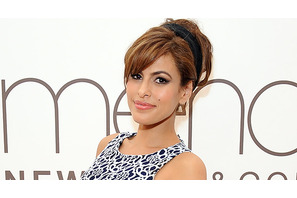 エヴァ・メンデス、恋人ライアン・ゴズリングのペットの世話を元カレに依頼 画像