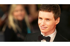 エディ・レッドメイン、性転換手術を受けた最初の男性を演じることに 画像