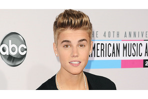 ジャスティン・ビーバー、モデルと交際中か 画像