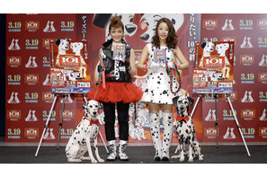 ダルメシアン・ファッションでユンソナ＆平山「ベストドッグパートナー賞」授賞式登場 画像
