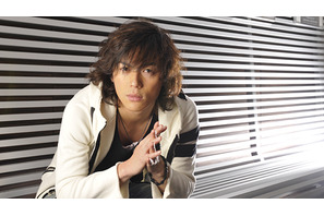 「役所広司さんをいまだに“父さん”と呼びます」塩谷瞬が『象の背中』で見せた家族愛 画像