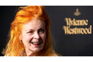 ヴィヴィアン・ウエストウッド、客室乗務員の制服をデザイン 画像