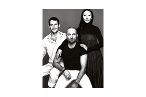 国内で1セットのみ超限定品！「ランコム」がパリのデザイナーとコラボしたメイクアップバッグ 画像