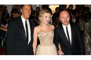 スカーレット・ヨハンソンが婚約！ 画像