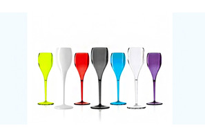 「イタレッセ」、今年のテーマは「Join the family」…新色＆新素材登場 画像