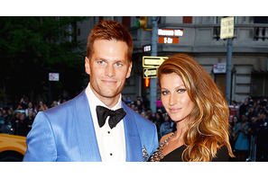 ジゼル・ブンチェン、夫トム・ブレイディの誕生日にセクシー写真を投稿 画像