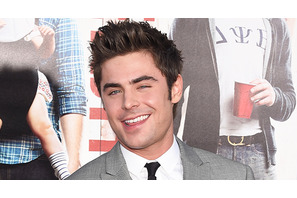 ザック・エフロンがチャリティ企画で、初めて購入した車をプレゼント 画像